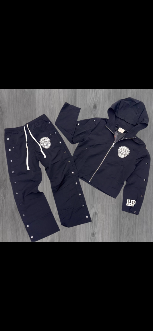 Shield Black Swishy Set