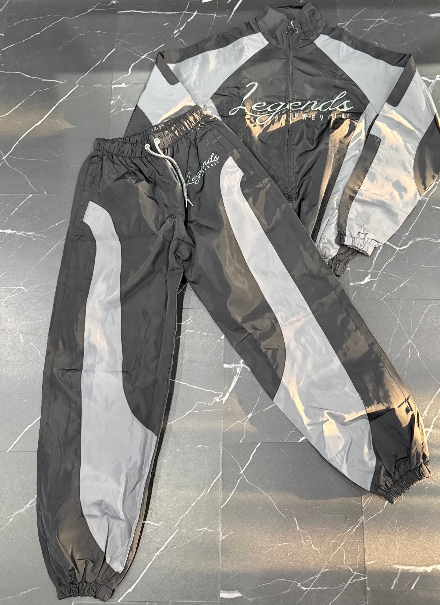 LP Windbreaker Set Longsleeves